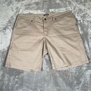 Arcteryx Shorts Mens Size 38 Phelix Short 9.5" Inseam Khaki Tan Outdoor